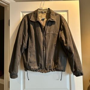 Men’s Columbia jacket.